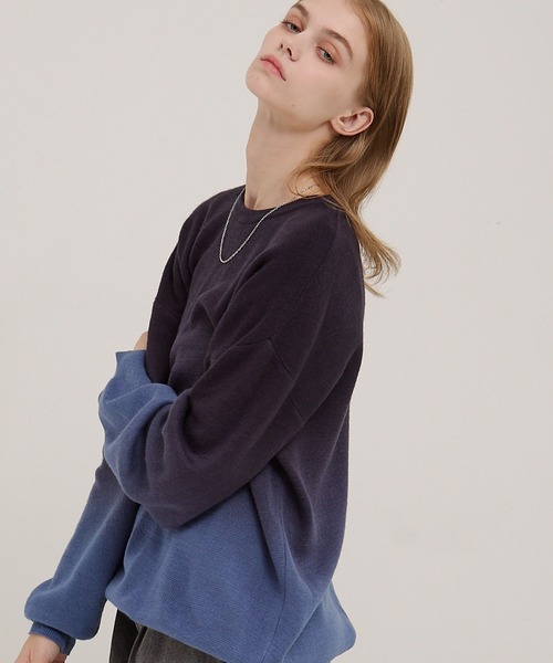 EMMA CLOTHES（エマクローズ）の「ミラノリブグラデーションルーズニットプルオーバー（ニット/セーター・メンズ・グレイッシュベージュ/ブラック/グレー/ネイビー・M/S/L）」の5枚目の写真