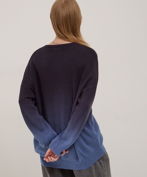 EMMA CLOTHES（エマクローズ）の「ミラノリブグラデーションルーズニットプルオーバー（ニット/セーター・メンズ・グレイッシュベージュ/ブラック/グレー/ネイビー・M/S/L）」の16枚目の写真