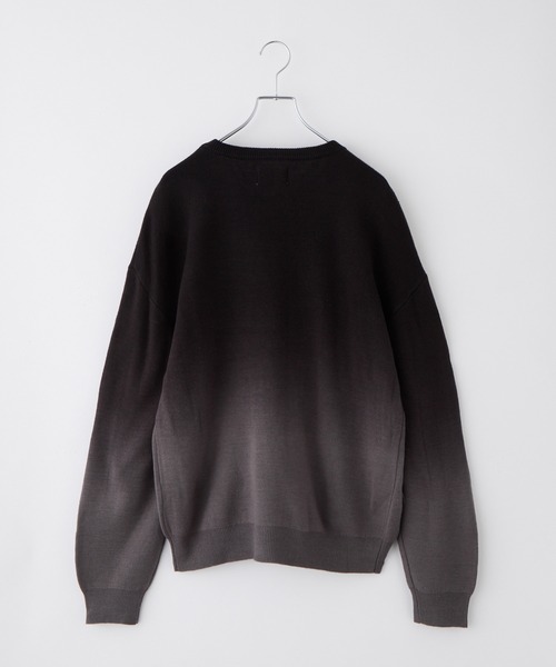 EMMA CLOTHES（エマクローズ）の「ミラノリブグラデーションルーズニットプルオーバー（ニット/セーター・メンズ・グレイッシュベージュ/ブラック/グレー/ネイビー・M/S/L）」の21枚目の写真