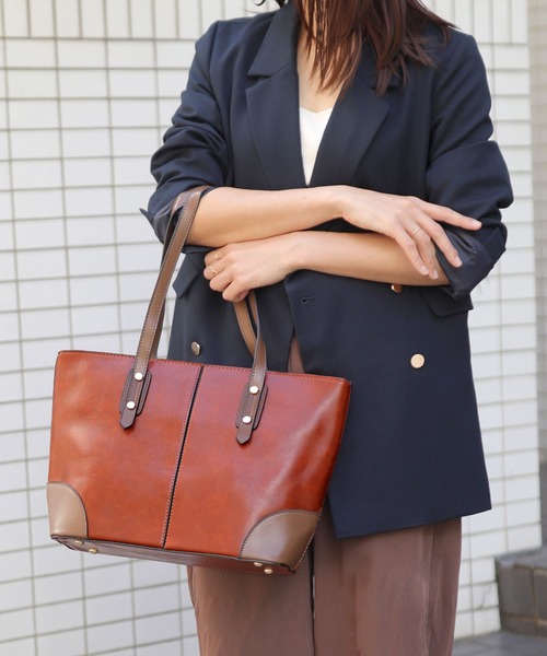 florist(フローリスト)の「レザーライクフロントステッチトートバッグ/ビジネスバッグ(ビジネスバッグ・レディース・オフホワイト/ベージュ/モカ/ブルーグリーン/ブラック/キャメル・FREE)」の6枚目の写真