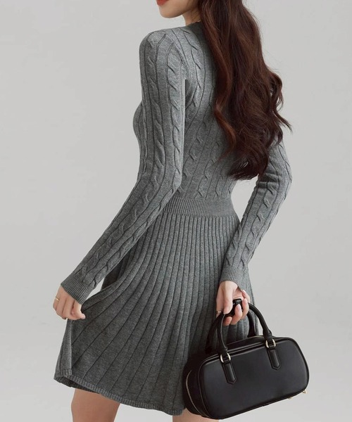 クルーネックケーブルニットワンピース（ワンピース）｜leune（ルネ