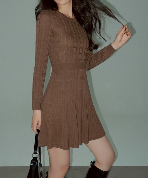 ルネ　ニットワンピース♪かわいい♪ セール】クルーネックケーブルニットワンピース（ワンピース）｜leune