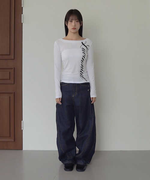 UNE MANSION(ユヌマンション)の「【2025FW新作アイテム】ポイントロゴベーシックカットソー(Tシャツ/カットソー・レディース・ブラック/ホワイト/ベージュ・FREE)」の9枚目の写真