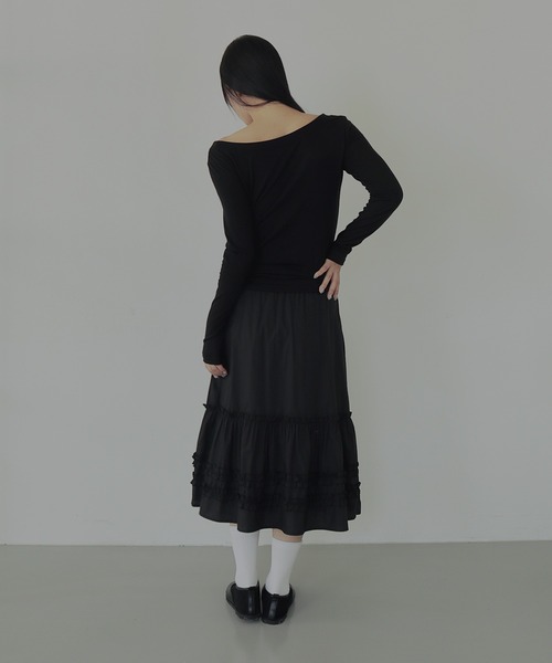 UNE MANSION(ユヌマンション)の「【2025FW新作アイテム】ポイントロゴベーシックカットソー(Tシャツ/カットソー・レディース・ブラック/ホワイト/ベージュ・FREE)」の14枚目の写真