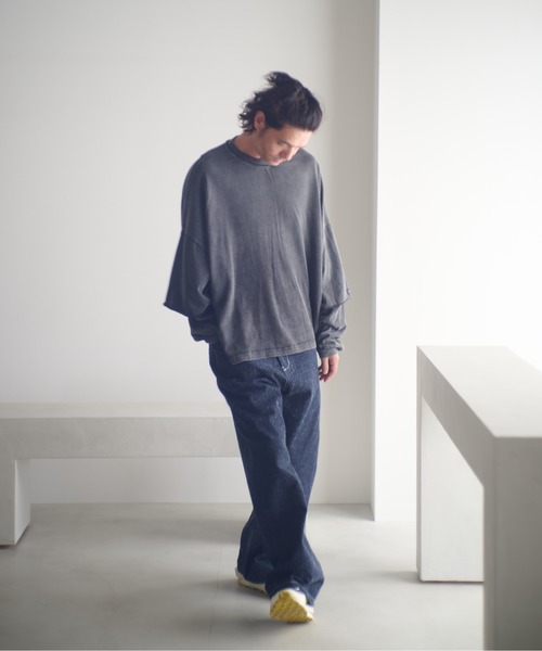 ADAM PATEK(アダムパテック)の「ADAMPATEK/wide boxcut layered long sleeve/ワイドボックスシルエットフェイクレイヤードロンT(AP2524023)(Tシャツ/カットソー・レディース・ブラック/ホワイト・1/2)」の5枚目の写真