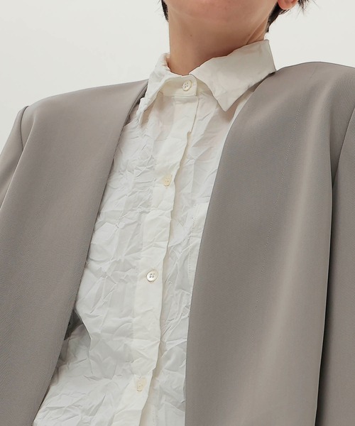 DRESSLAVE(ドレスレイブ)の「slit sleeve cape jacket(スリットスリーブケープジャケット)(ノーカラージャケット・レディース・グレー/ブラック・38)」の6枚目の写真