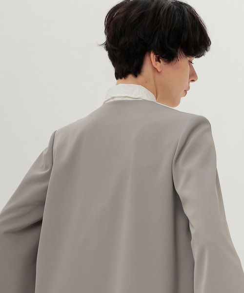 DRESSLAVE(ドレスレイブ)の「slit sleeve cape jacket(スリットスリーブケープジャケット)(ノーカラージャケット・レディース・グレー/ブラック・38)」の9枚目の写真