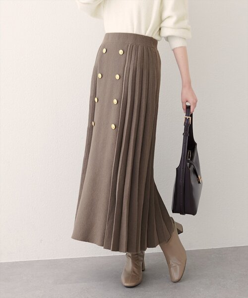 natural couture（ナチュラルクチュール）の「【WEB限定】フロント釦ニットプリーツスカート（スカート・レディース・モカ/ブラック/グレイッシュベージュ・FREE）」の3枚目の写真