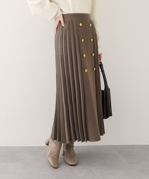 natural couture（ナチュラルクチュール）の「【WEB限定】フロント釦ニットプリーツスカート（スカート・レディース・モカ/ブラック/グレイッシュベージュ・FREE）」の14枚目の写真