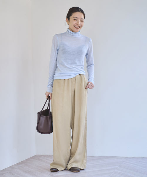 EMILY WEEK(エミリーウィーク)の「《追加》スーパーウール タートルネックシアープルオーバー(Tシャツ/カットソー・レディース・ブルー/ブラック/ホワイト・FREE)」の11枚目の写真