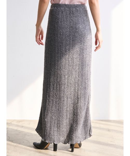 SNIDEL（スナイデル）の「ロングニットスカート（スカート・レディース・アイボリー/グレー/イエロー・0/1）」の16枚目の写真