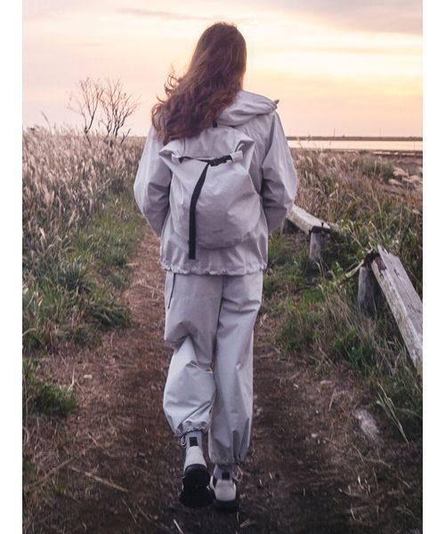 emmi（エミ）の「【セットアップ対応】【Raintive】 eco 防水ブルゾン（ブルゾン・レディース・ブラウン/クリーム/ブラック・0/1）」の8枚目の写真