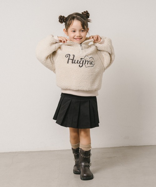 URBAN CHERRY（アーバンチェリー）の「【HUGMEボア】（軽ふわ保温素材）ハートロゴ刺繍スタンドカラーハーフジップトップス（その他トップス・キッズ・ブラウン/アイボリー/ブラック・110cm/120cm/130cm/140cm/150cm）」の8枚目の写真