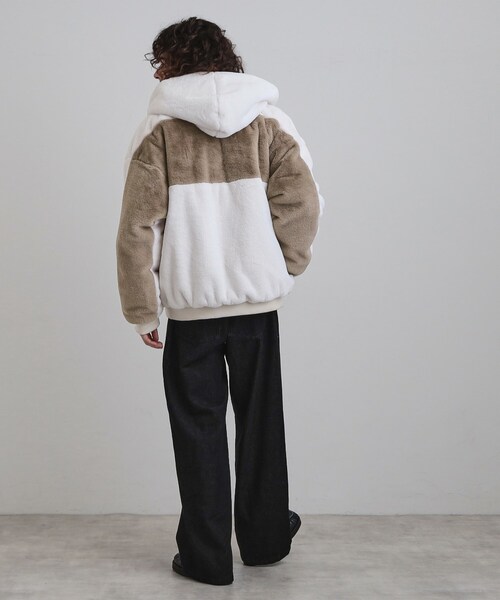 tk.TAKEO KIKUCHI（ティーケータケオキクチ）の「【2WAY】リバーシブルMA1＆フェイクファーブルゾン（ブルゾン・メンズ・ブラック/オフホワイト/ベージュ・02/03）」の8枚目の写真