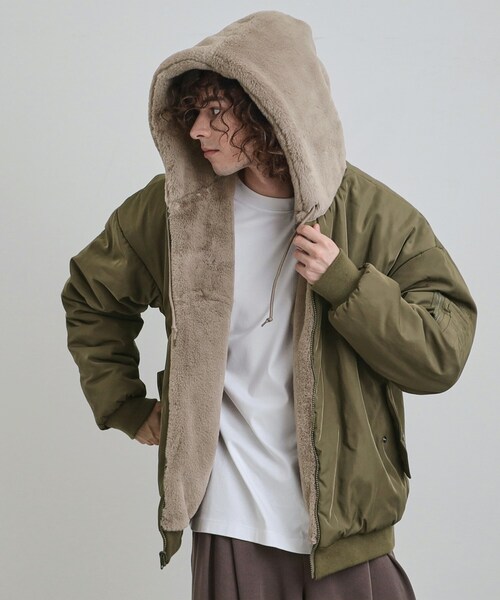 tk.TAKEO KIKUCHI（ティーケータケオキクチ）の「【2WAY】リバーシブルMA1＆フェイクファーブルゾン（ブルゾン・メンズ・ブラック/オフホワイト/ベージュ・02/03）」の18枚目の写真