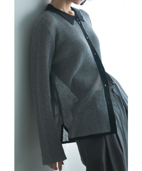 marjour（マージュール）の「PLATING KNIT SHIRTS（ニット/セーター・レディース・ブラック/ブラウン・M）」の19枚目の写真