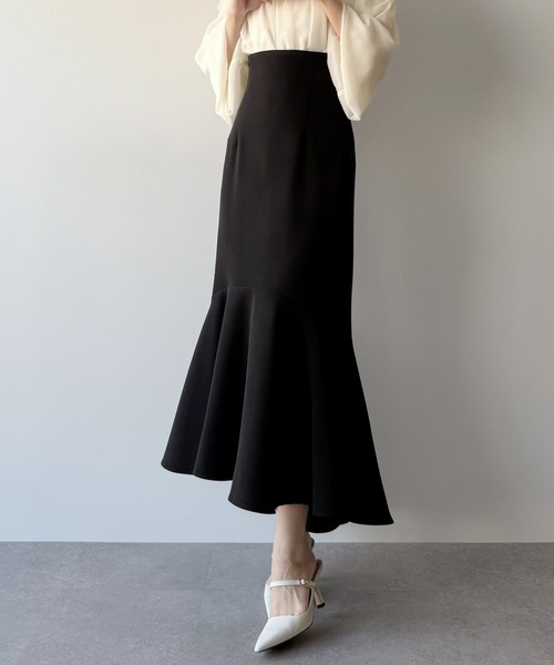 mipiarl（ミピアール）の「ハイウエストフィットマーメイドスカート（スカート・レディース・チャコール/アイボリー/グレイッシュベージュ/ブラック・LARGE/MEDIUM/SMALL/X-LARGE）」の16枚目の写真