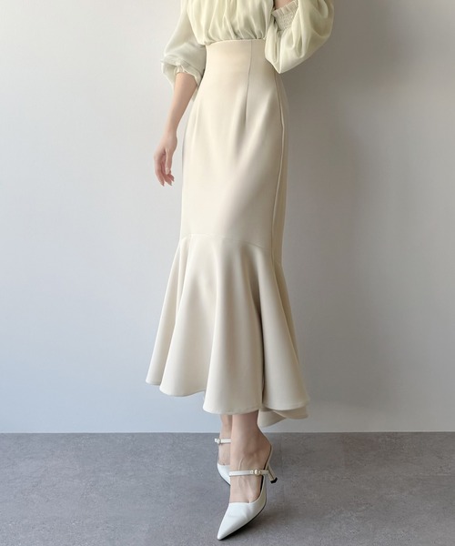 mipiarl（ミピアール）の「ハイウエストフィットマーメイドスカート（スカート・レディース・チャコール/アイボリー/グレイッシュベージュ/ブラック・LARGE/MEDIUM/SMALL/X-LARGE）」の10枚目の写真