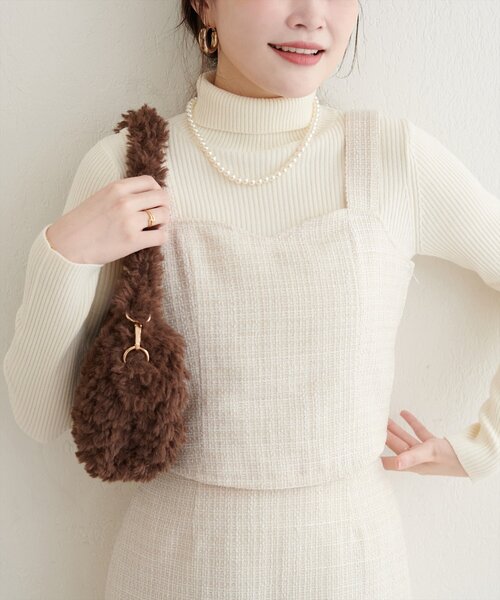 natural couture(ナチュラルクチュール)の「〈airi〉ツイードビスチェ(シャツ/ブラウス・レディース・グレー/オフホワイト/ブラック・FREE)」の2枚目の写真
