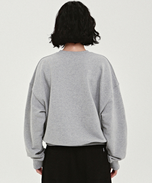 NICK&NICOLE（ニックアンドニコール）の「VOLUME BUTTERFLY SIGNATURE SWEATSHIRT_GRAY BLACK（スウェット・レディース・その他・FREE）」の3枚目の写真