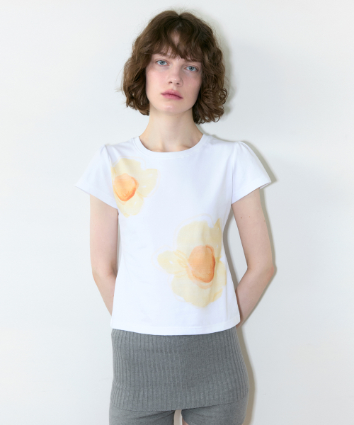 SINOON（シヌーン）の「Egg Flower Puff T-Shirt (White)（Tシャツ/カットソー・レディース・ホワイト・SMALL/MEDIUM）」の3枚目の写真
