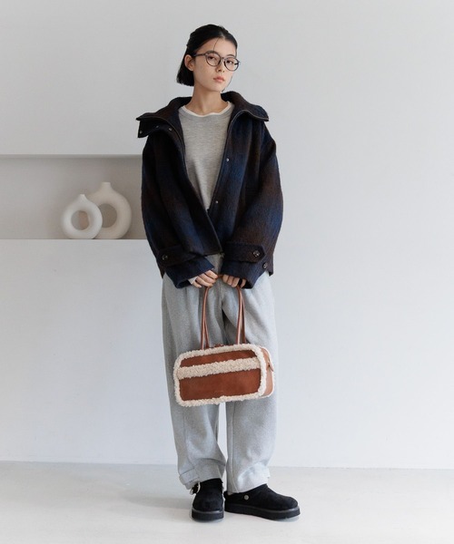 BAYFLOW（ベイフロー）の「[シルエットアレンジ可能]チェックシャギーショートコート（その他アウター・レディース・ブラウン/オフホワイト・MEDIUM/SMALL）」の5枚目の写真