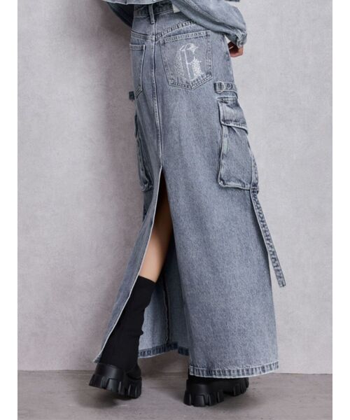 GYDA（ジェイダ）の「ハイウエストG bijou CARGOデニムロングスカート（デニムスカート・レディース・インディゴブルー/ライトブルー・SMALL/MEDIUM）」の3枚目の写真
