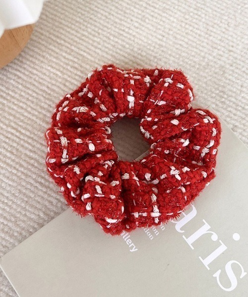 Mayree（メイリー）の「【urge select】ツイード レッド アソートデザイン シュシュ（シュシュ・レディース・レッド系5/レッド系2/レッド系3/レッド系1/レッド系6・FREE）」の2枚目の写真