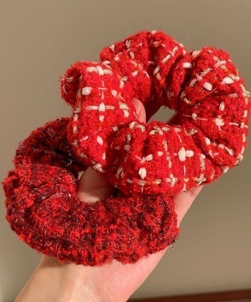 Mayree（メイリー）の「【urge select】ツイード レッド アソートデザイン シュシュ（シュシュ・レディース・レッド系5/レッド系2/レッド系3/レッド系1/レッド系6・FREE）」の7枚目の写真