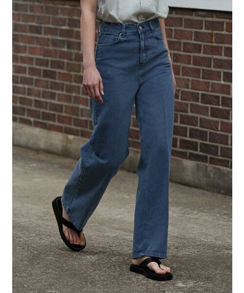 ANDNEEDS(アンドニーズ)の「Dyed garment denim (deep blue)(デニムパンツ・レディース・その他・MEDIUM/LARGE)」の1枚目の写真