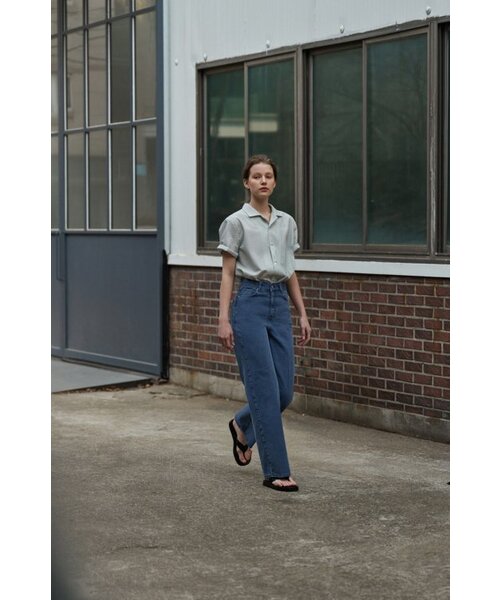 ANDNEEDS(アンドニーズ)の「Dyed garment denim (deep blue)(デニムパンツ・レディース・その他・MEDIUM/LARGE)」の3枚目の写真