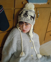 FUN FROM FUN（ファンフロムファン）の「Nomad Handmade Earmuff, Cream（ニットキャップ/ビーニー）」
