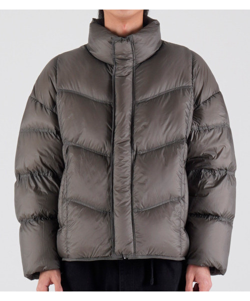 BUTTON SEOUL（ボタンソウル）の「[ダックダウン 90/10] ベーシックライトダックダウンパディングジャケット (ダークグレー)（ダウンジャケット/コート・メンズ・その他・MEDIUM/LARGE/X-LARGE）」の8枚目の写真