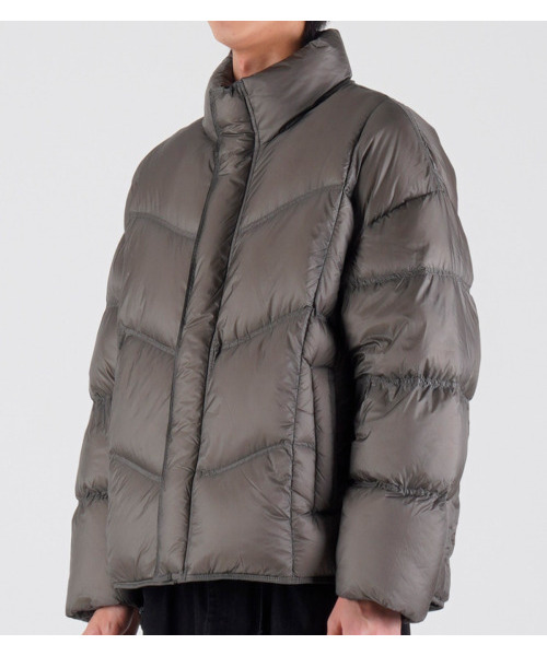 BUTTON SEOUL（ボタンソウル）の「[ダックダウン 90/10] ベーシックライトダックダウンパディングジャケット (ダークグレー)（ダウンジャケット/コート・メンズ・その他・MEDIUM/LARGE/X-LARGE）」の9枚目の写真