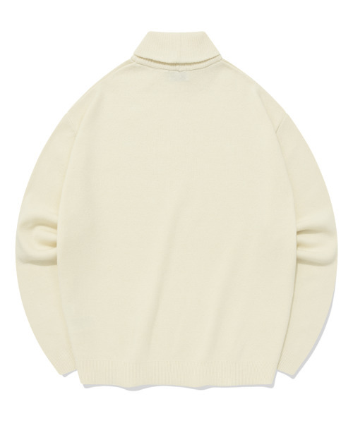 COVERNAT（カバーナット）の「ラムズウールタートルネックニットアイボリー（ニット/セーター・レディース・その他・LARGE/MEDIUM/SMALL/X-LARGE）」の2枚目の写真