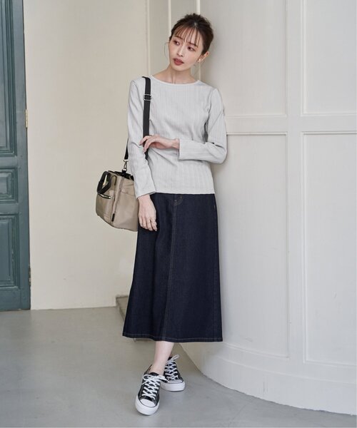 ikka(イッカ)の「ストライプジャガードプルオーバー(Tシャツ/カットソー・レディース・その他3/オフホワイト/サックスブルー/ブラック/ライトグレー・L/M/S)」の10枚目の写真