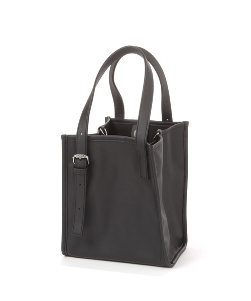 LAKOLE（ラコレ）の「マルチWAYソフトトートバッグ / 633371（トートバッグ・レディース・オフホワイト/サンドグレー/ブラック・FREE）」の16枚目の写真