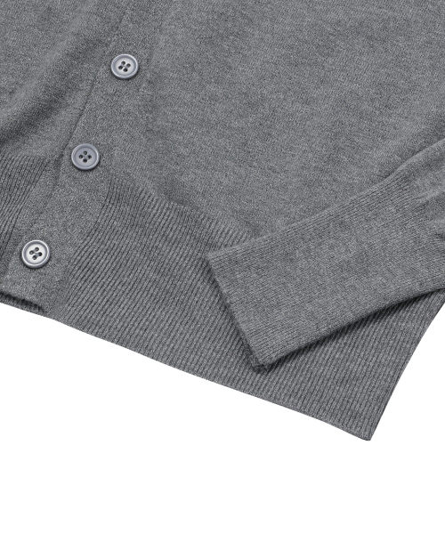 MUCENT(ムセント)の「マレ7ボタンクロップヘンリーネックカーディガン(8カラー)(カーディガン/ボレロ・レディース・ブラック/ピンク/ベージュ/アイボリー/ネイビー/レッド/グレー・FREE)」の19枚目の写真