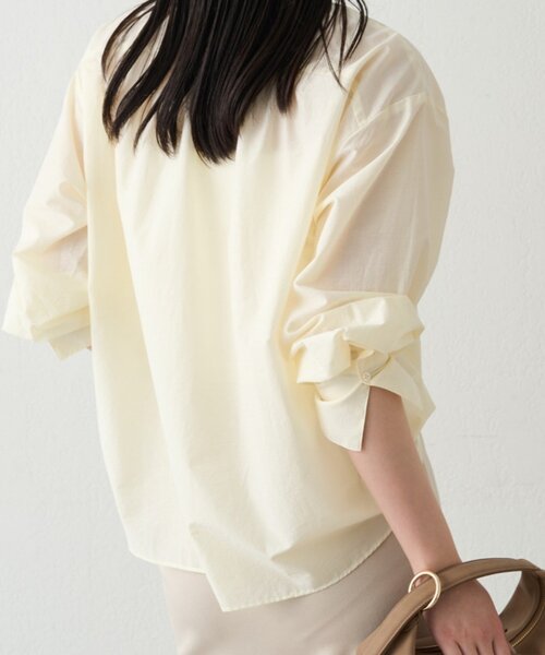 LOUNGEDRESS(ラウンジドレス)の「フリルカラーブラウス(シャツ/ブラウス・レディース・オフホワイト/ネイビー/イエロー/ブルー・FREE)」の13枚目の写真