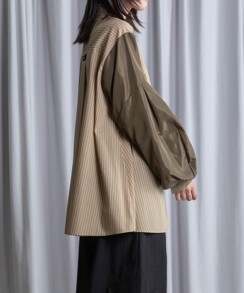 MARECHAL TERRE(マルシャルテル)の「ルーズデザインシャツ(シャツ/ブラウス・レディース・ネイビー/ベージュ/ホワイト/グレー・MEDIUM)」の10枚目の写真