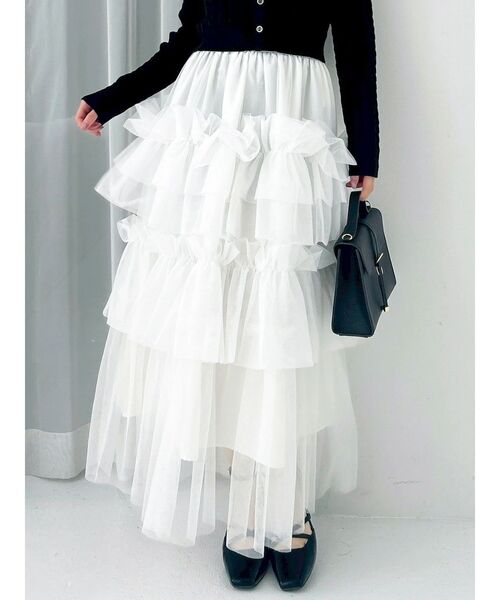 dazzlin（ダズリン）の「スーパーボリュームギャザースカート（スカート・レディース・オフホワイト/ブラック・SMALL/MEDIUM）」の4枚目の写真