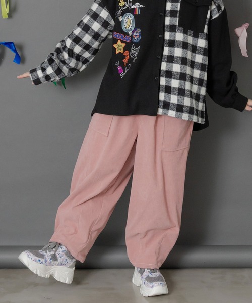 ScoLar（スカラー）の「153754：スカラーちゃんネーム ボタンポケットコーデュロイパンツ（その他パンツ・レディース・アイボリー/ピンク/ネイビー・M）」の11枚目の写真