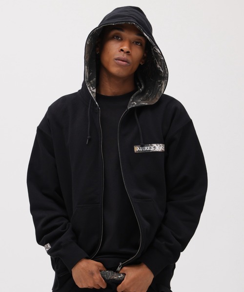   ブラックパーカー Champion（チャンピオン） パーカー 「別注」Champion×DOORS RW HALF