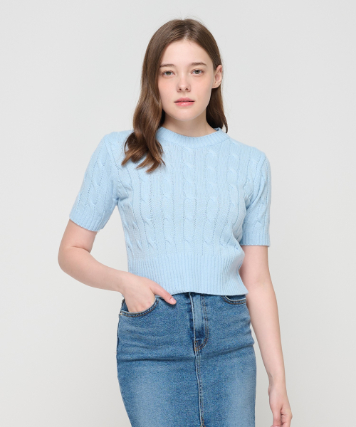 ROIDESROIS（ロワデロワ）の「ケーブル編み半袖クロップニット（スカイブルー）（ニット/セーター・レディース・その他・FREE）」の4枚目の写真