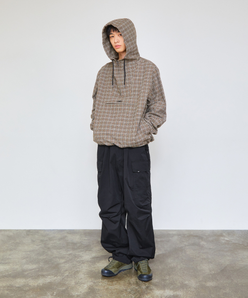 LMCの「WIDE CARGO PANTS Black(その他パンツ・レディース・その他・S/M/L)」の2枚目の写真