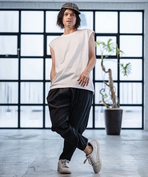 CAMBIO(カンビオ)の「mta598- Tight Tension Sleeveless Cut sew ノースリーブTシャツ(AI-261-007)(タンクトップ・メンズ・ホワイト/ブラック・S/M/L)」の7枚目の写真