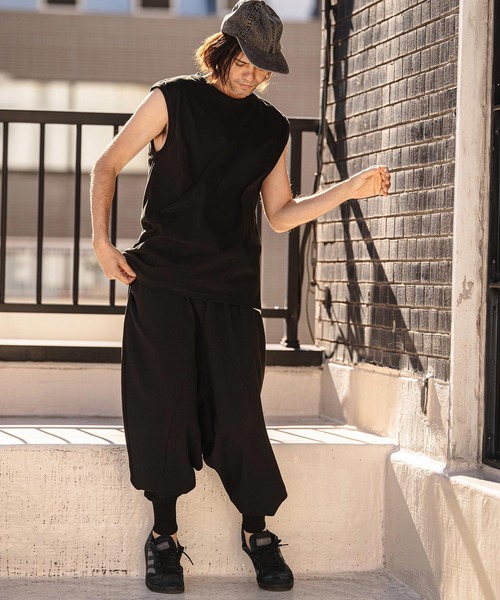 CAMBIO(カンビオ)の「mta598- Tight Tension Sleeveless Cut sew ノースリーブTシャツ(AI-261-007)(タンクトップ・メンズ・ホワイト/ブラック・S/M/L)」の14枚目の写真