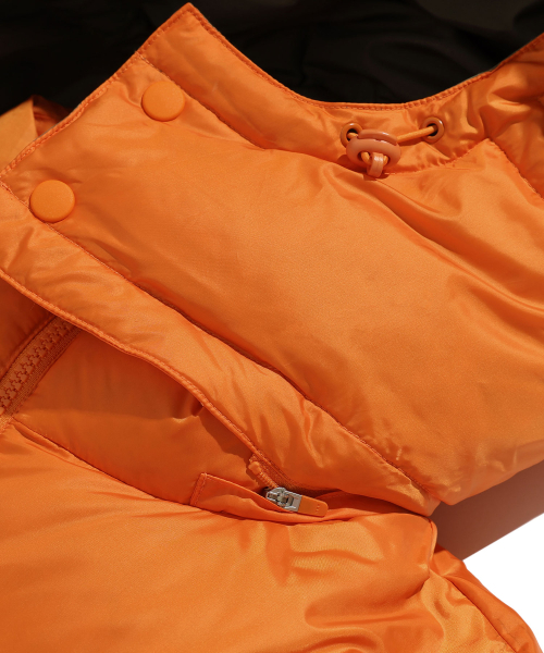 ISTKUNST(イストクンスト)の「HOODED DOWN PUFFER JACKET_ORANGE(IK2DWMB900A)(ダウンジャケット/コート・レディース・その他・S/M/L)」の4枚目の写真