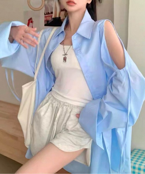 SHEENA(シーナ)の「オープンショルダードロストオーバーサイズシャツ(シャツ/ブラウス・レディース・ブルー/ホワイト・M)」の21枚目の写真