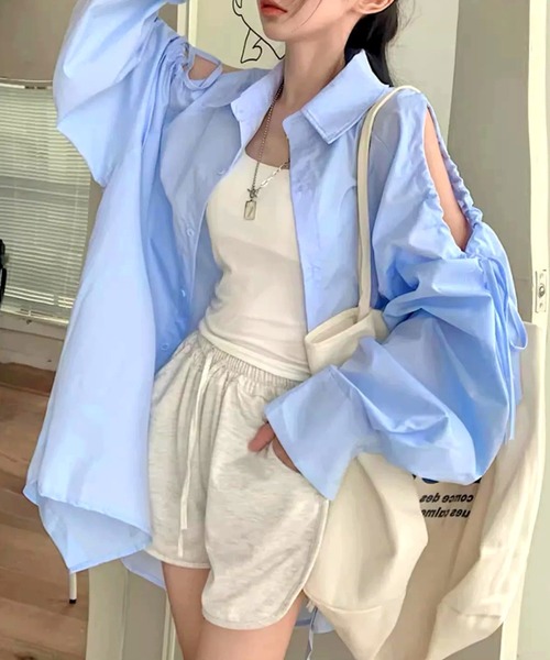 SHEENA(シーナ)の「オープンショルダードロストオーバーサイズシャツ(シャツ/ブラウス・レディース・ブルー/ホワイト・M)」の22枚目の写真